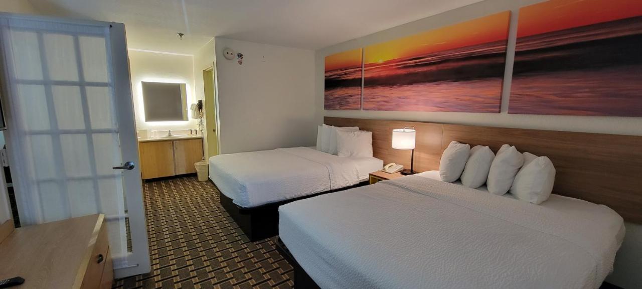 Hotel Carolina A Days Inn By Wyndham Hilton Head Island Exteriör bild