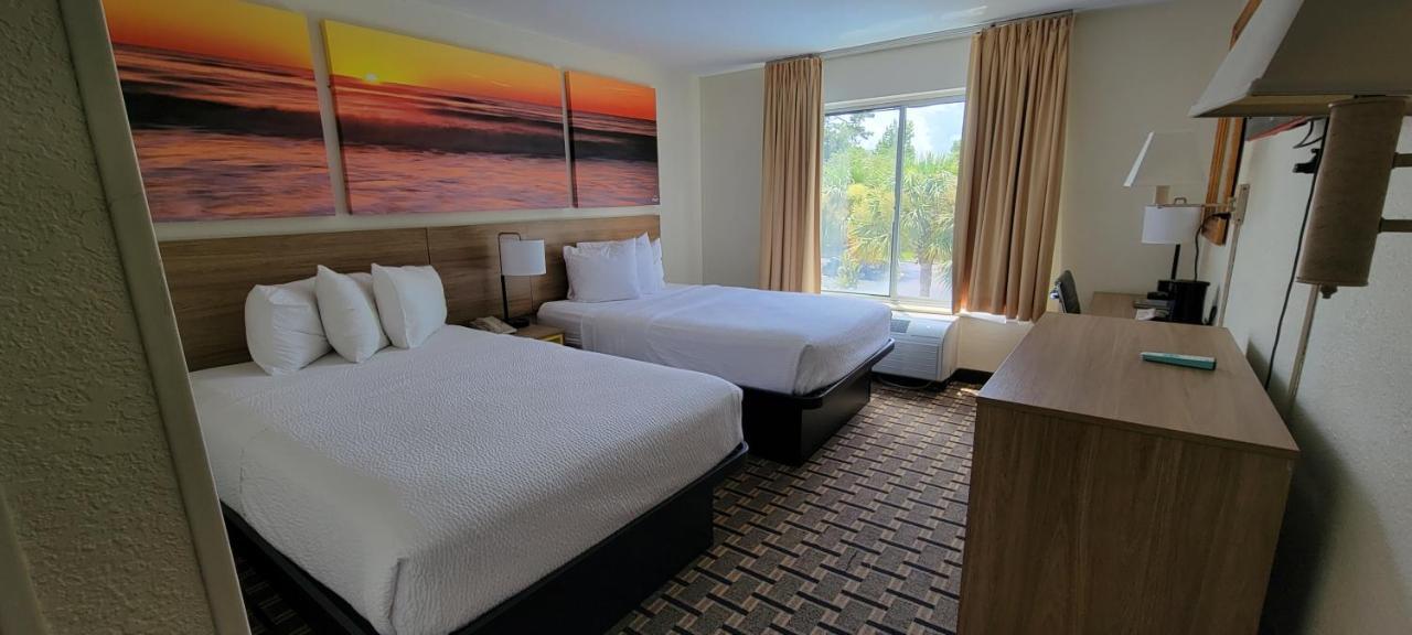 Hotel Carolina A Days Inn By Wyndham Hilton Head Island Exteriör bild