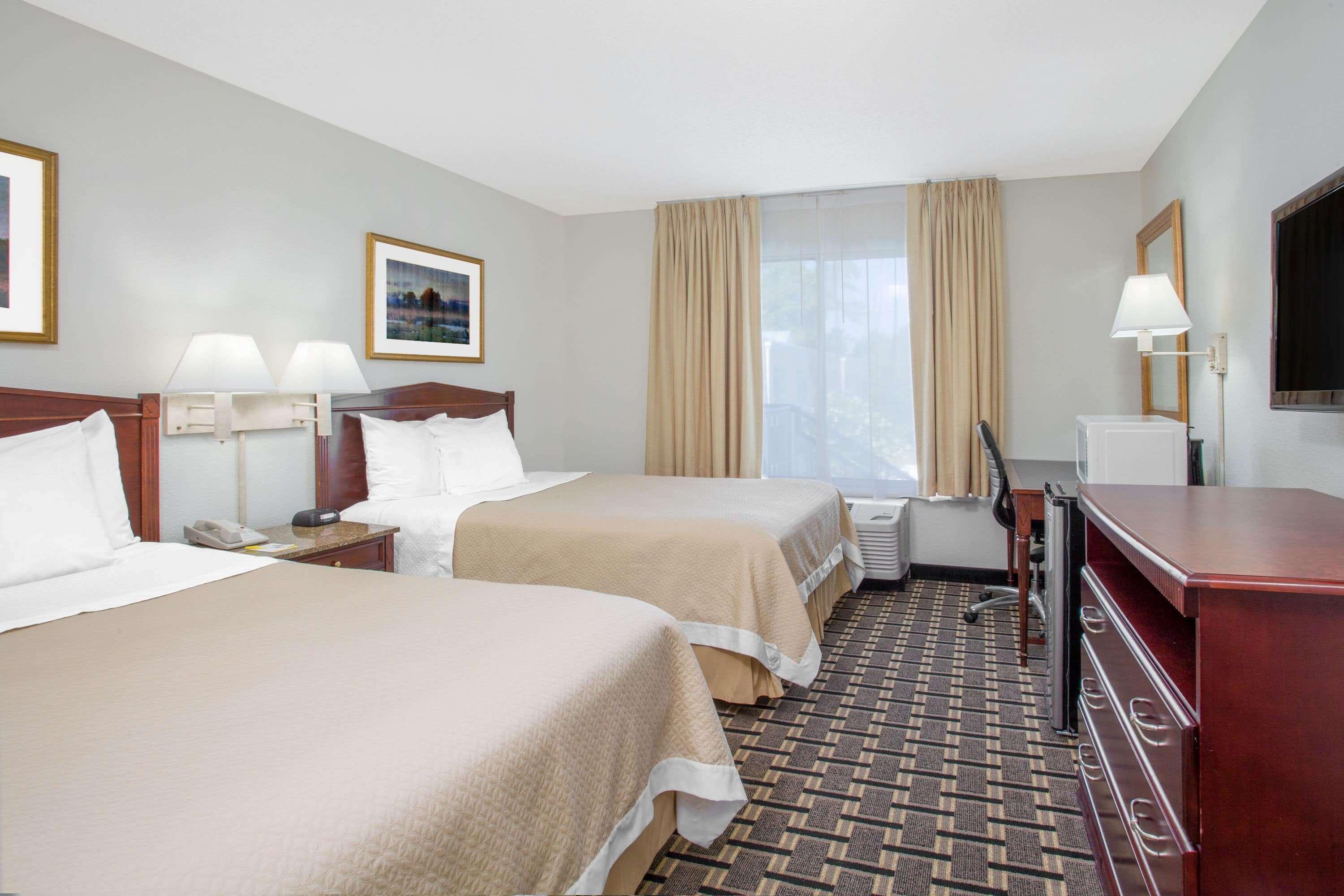 Hotel Carolina A Days Inn By Wyndham Hilton Head Island Exteriör bild