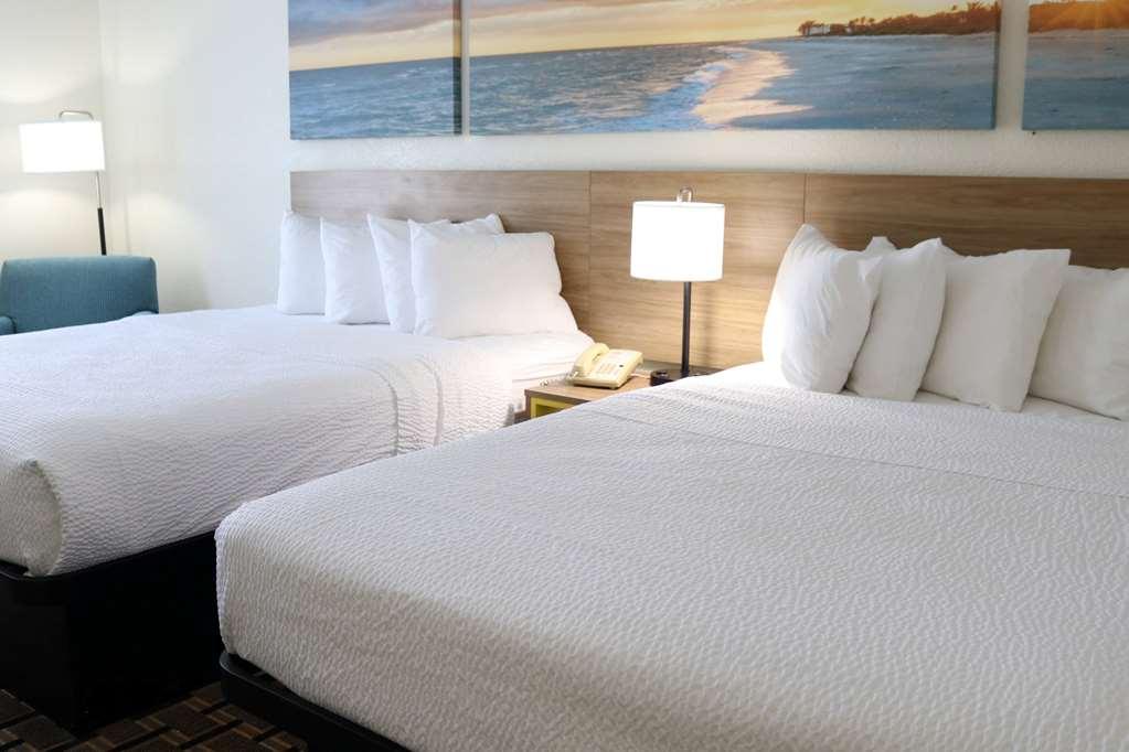 Hotel Carolina A Days Inn By Wyndham Hilton Head Island Rum bild