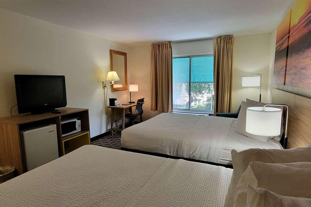 Hotel Carolina A Days Inn By Wyndham Hilton Head Island Rum bild